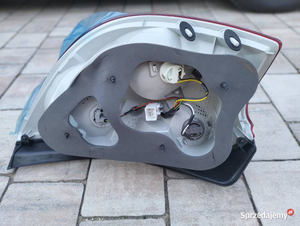 Lampa tylna KIA ceed 5drzwi 20062009 dolnośląskie Oborniki Śląskie