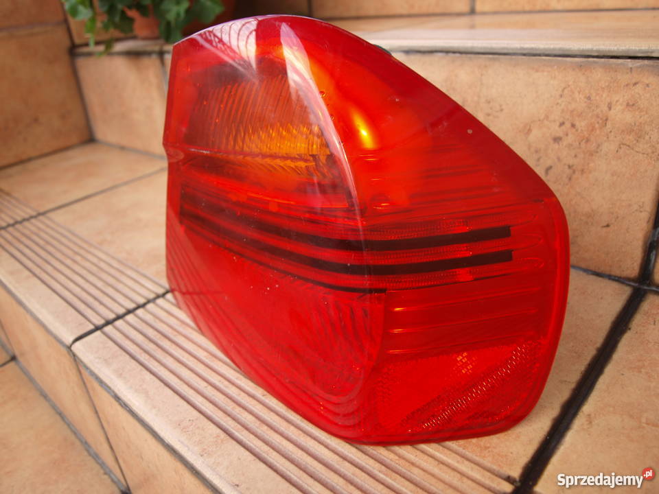 BMW 3 E90 lampa prawa tył (Sedan) 2005 2009r (europa