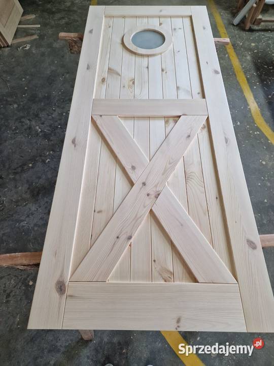 Drzwi drewniane sosnowe wewnętrzne Siemiatycze