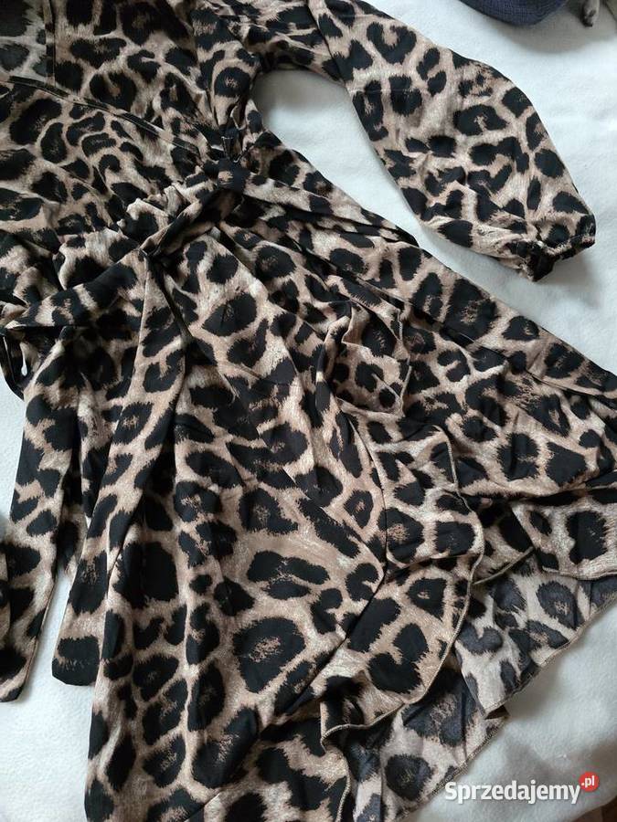 Sukienka na sprzedaż