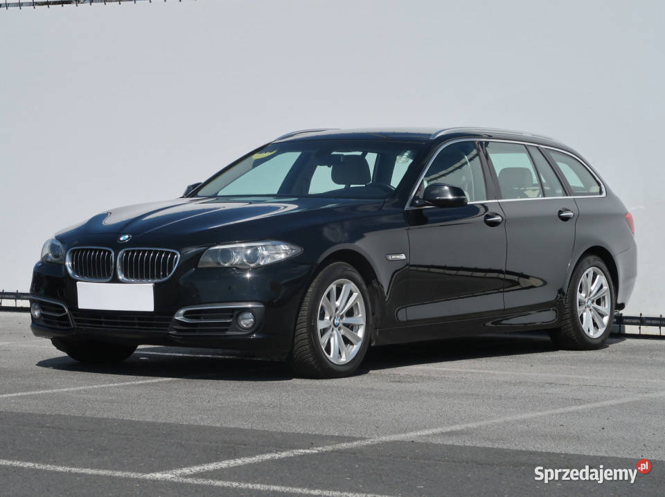 BMW 5 520d xDrive Piaseczno