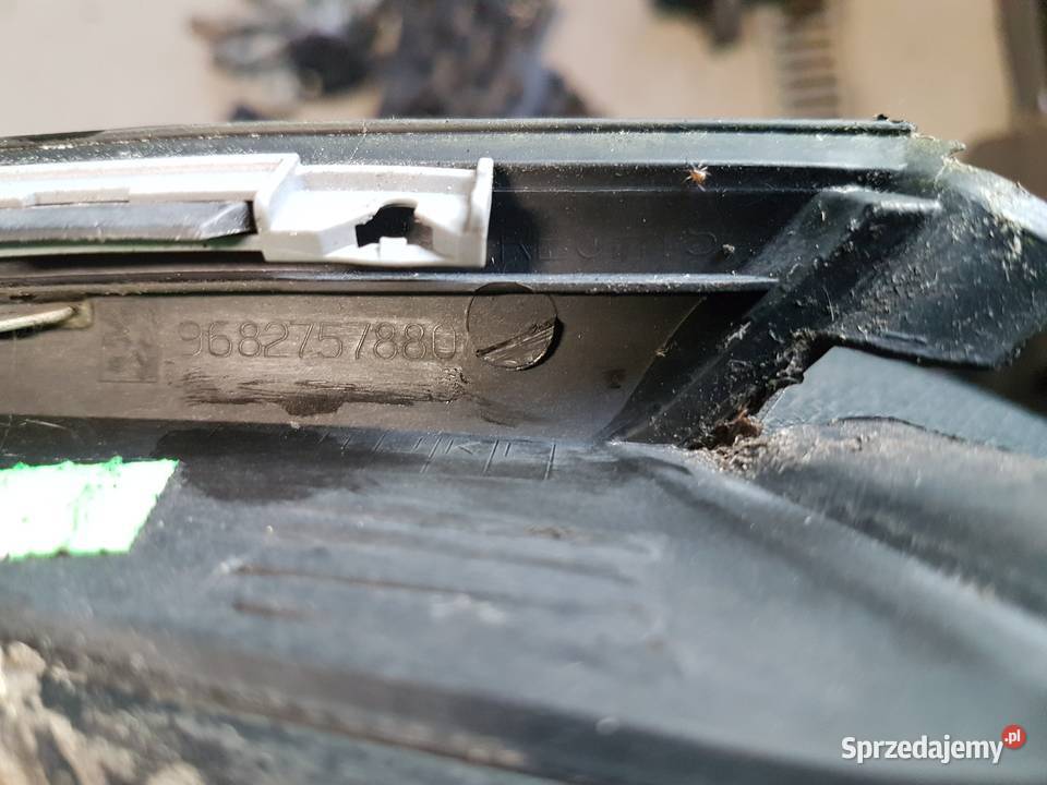 PEUGEOT 3008 I 2010 LISTWA SZYBY CZOLOWEJ PRAWA osobowe wielkopolskie Turkowice