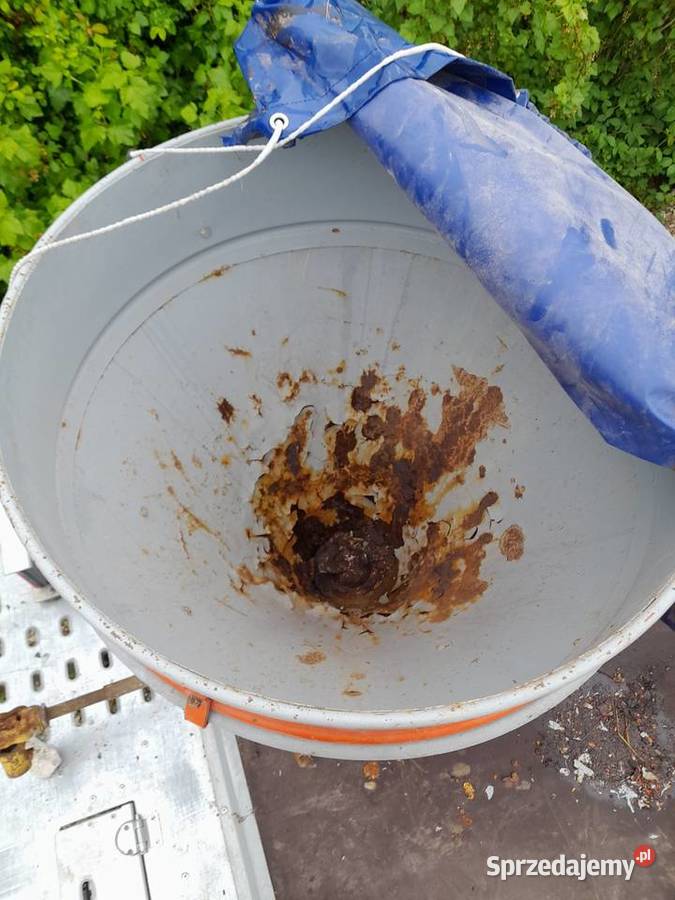 Rozsiewacz lejowy do traktorka ogrodowego Rozsiewacze nawozów świętokrzyskie Busko-Zdrój