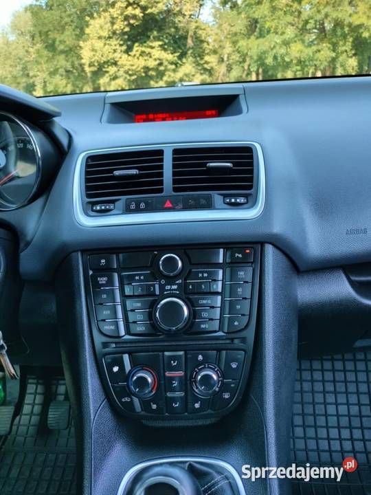 Opel Meriva 14 120 elektryczne lusterka Pakość