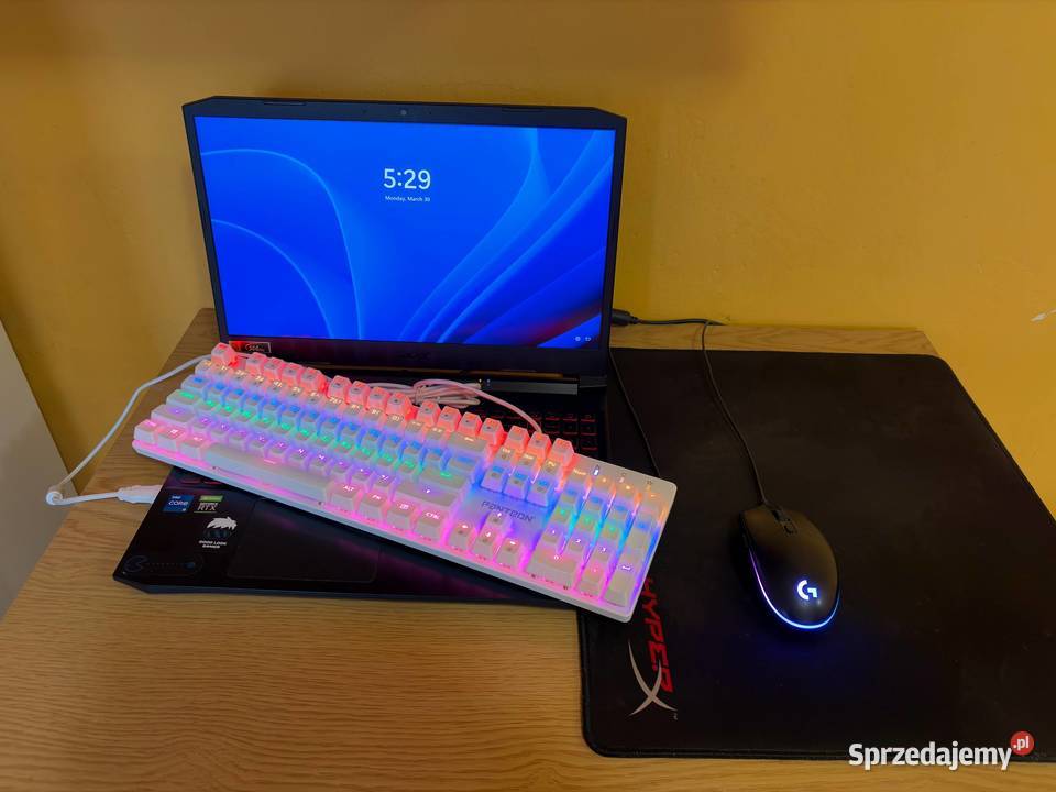 Laptop Do Gier RTX 3050 i511400H Liczba rdzeni 6 Łódź