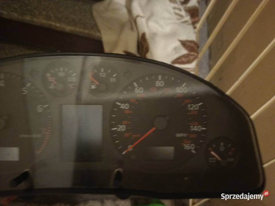 Licznik prędkościomierz do audi a6c5 lift