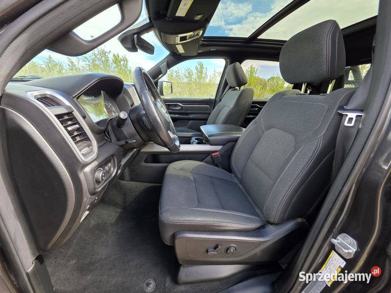 Big Horn Sport Crew Cab 4X4 V8 57l 401Przebieg Warszawa