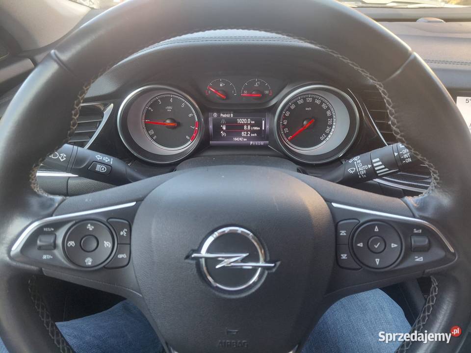 OPEL INSIGNIA Sports Tourer 15 165 163 granatowy Jelenia Góra