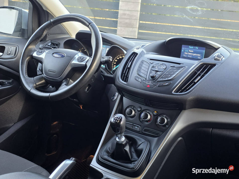Ford Kuga zadbany zarejestrowany NISKI PRZEBIEG