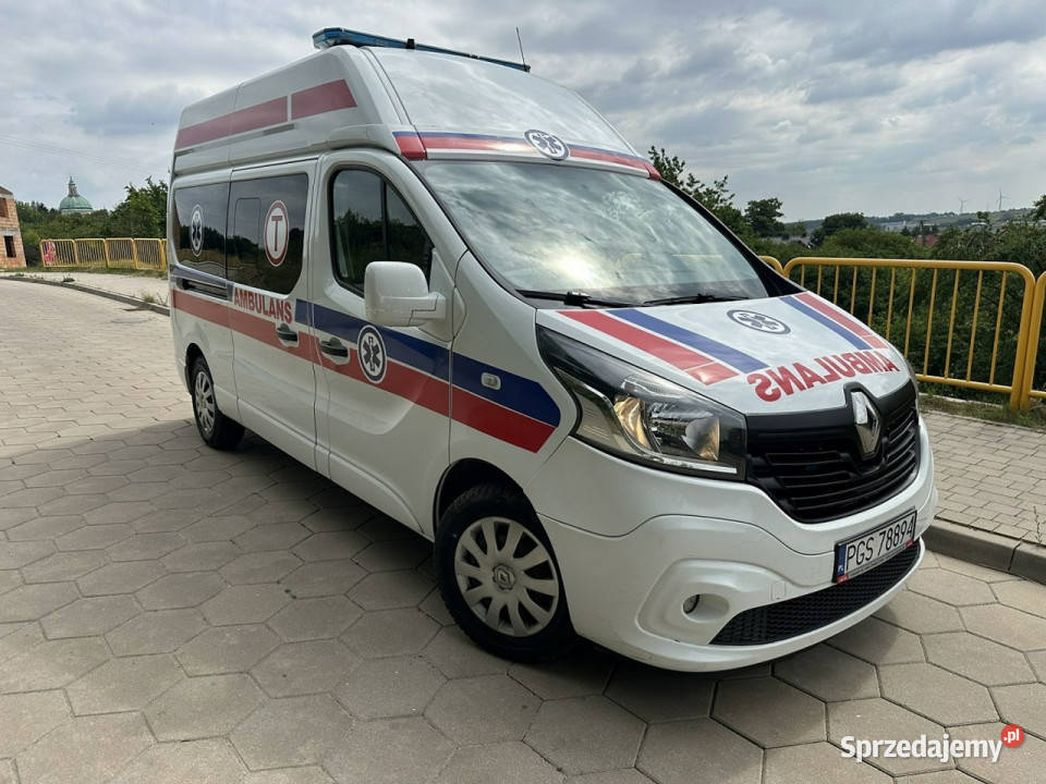 ambulansy Renault Trafic Renault Trafic 2016 145KM Specjalne