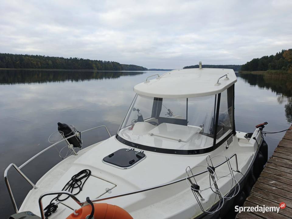 Łódź motorowa kabinowa pilothouse z silnikiem Żeglarstwo Sporty wodne Elbląg