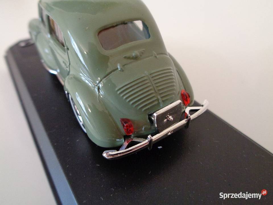 Sprzedam model RENAULT 4 CV 1954 Antyki, Sztuka, Kolekcje kujawsko-pomorskie Toruń sprzedam