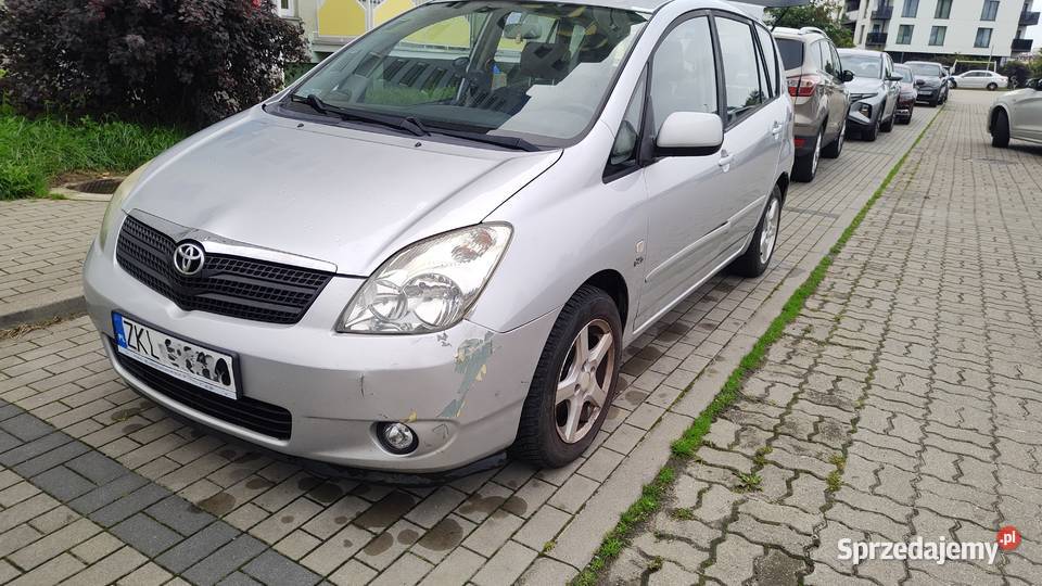 sprzedam Toyota Corolla Verso Rok produkcji 2004 Kołobrzeg
