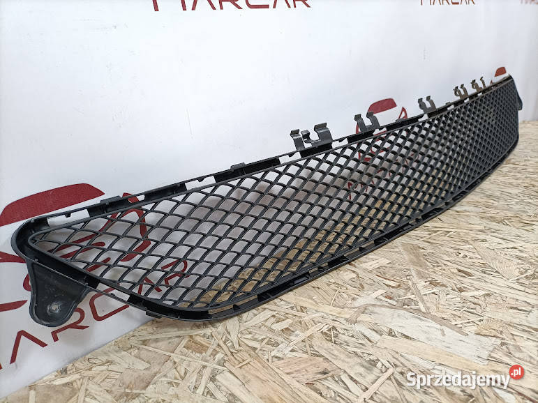MERCEDES E W212 KRATKA OSŁONA CHŁODNICY DOLNA osobowe Pleszew