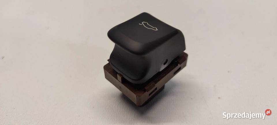 AUDI Q3 8U PRZEŁĄCZNIK SZYB sprzedam