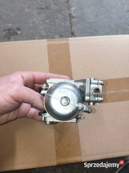 Gaźnik Suzuki DT99 10 Silnik Zaburtowy Trzeciewiec