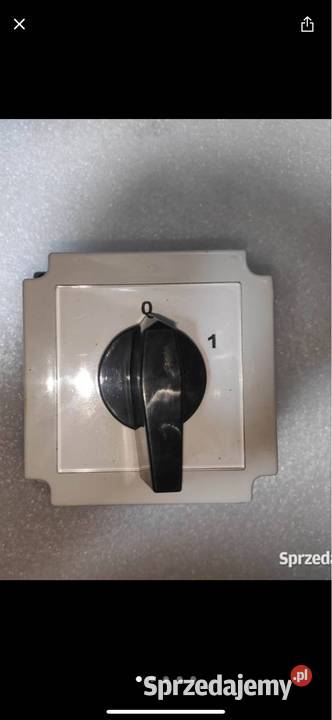 Wyłącznik Łącznik krzywkowy firmy Apator