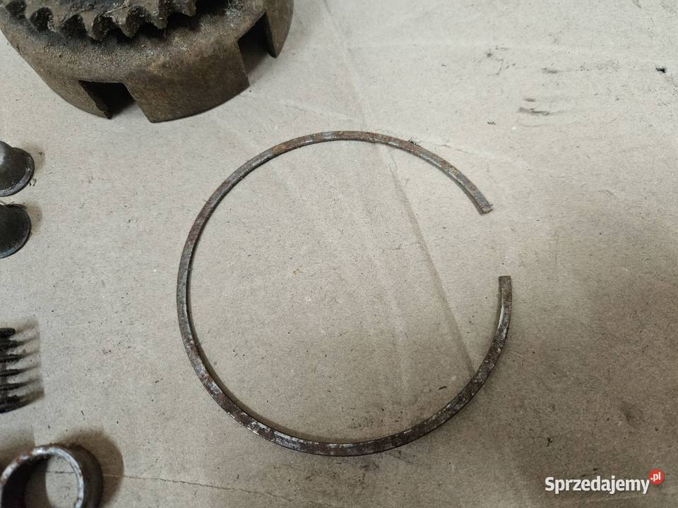 Kosz sprzęgłowy miseczki sprężyny Wsk 125 Kłodawa