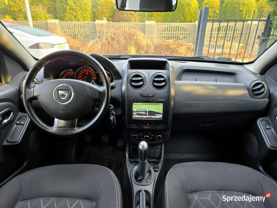 Dacia Duster Navi Hak Salon 16 105 1WŁ Pełny grafitowy Gdańsk