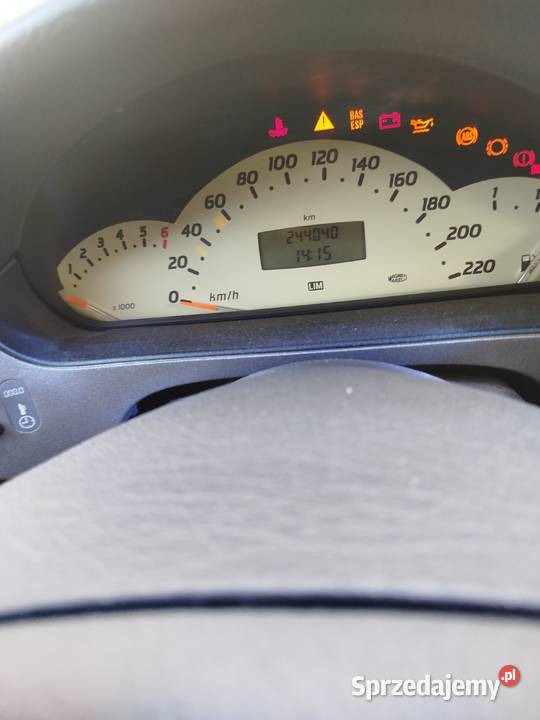 Mercedes A klasa sprzedam nieuszkodzony sprzedam