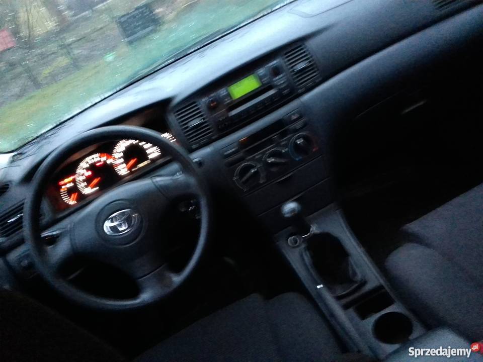 Toyota Corolla e12 16 vvti 124 LPG 31122003 łódzkie sprzedam