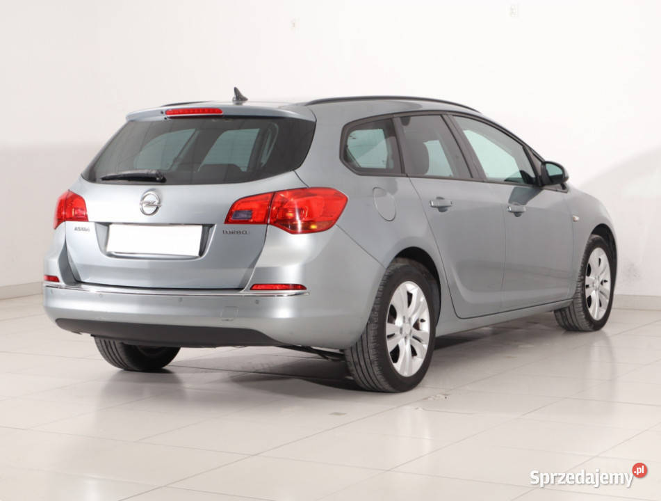 Opel Astra 14 T Piaseczno