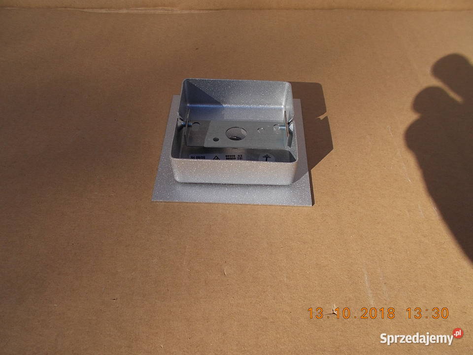 Listwa do lamp rozeta podsufitka maskownica 90mm