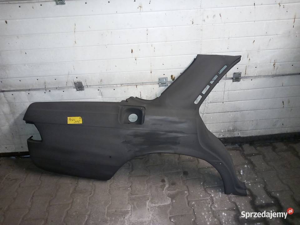 Tylny prawy bok Mercedes 126 Motoryzacja