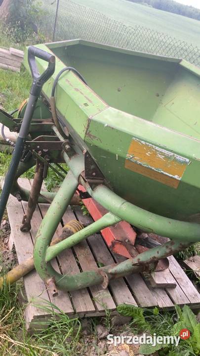 Rozsiewacz nawozu Amazone ZAF804R Rozsiewacze nawozów