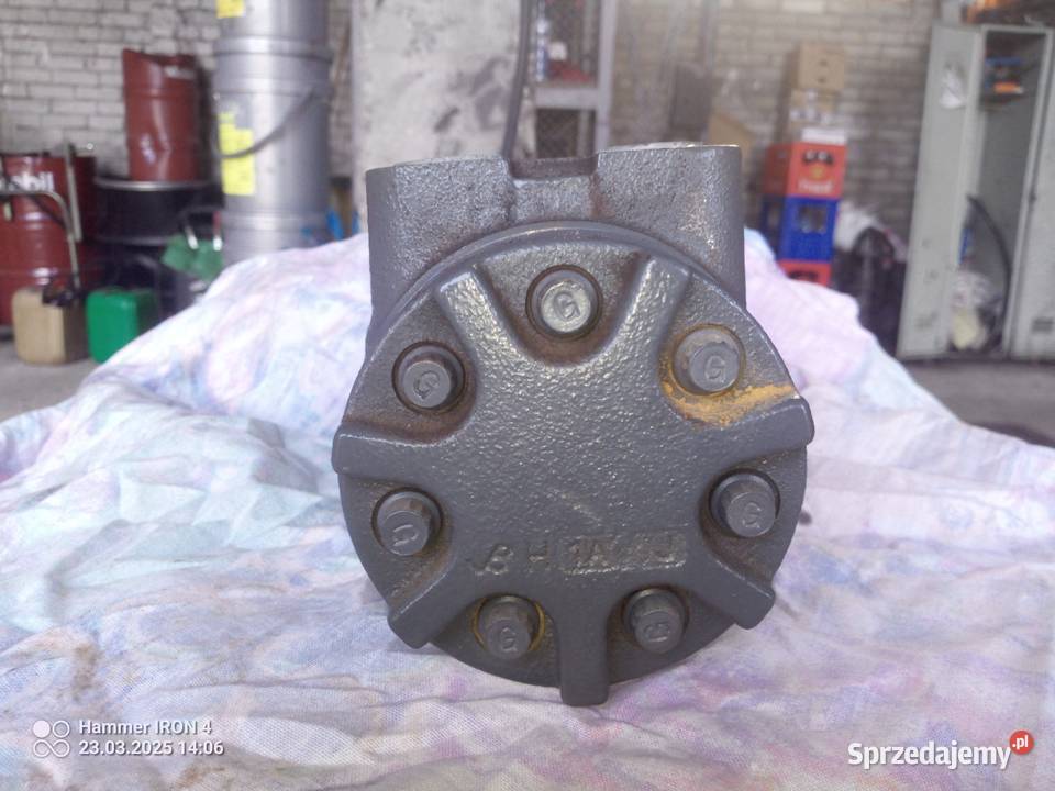 Orbitrol do traktora Kubota 8540 Narrow