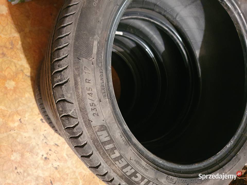 Opony Letnie MICHELIN 21550 R17 Toruń