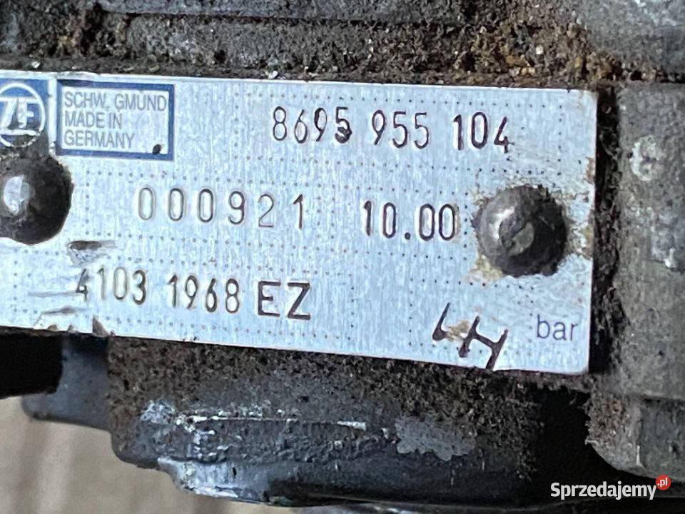 Pompa wspomagania 8x4 ZF 8695955104 IVECO