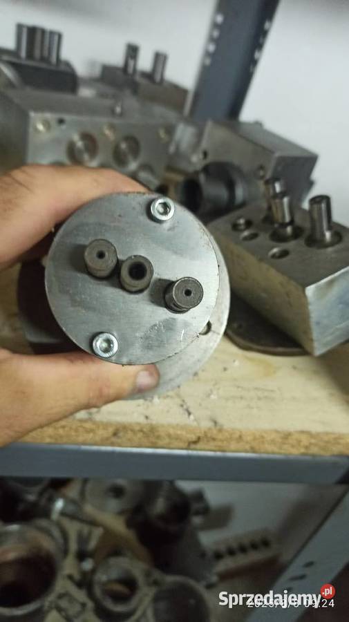 głowica wiercąca o rozstawie 12x 18 mm 3 lubuskie Kłodawa