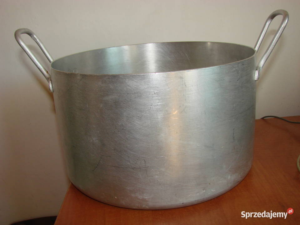 stary aluminiowy garnek 8L