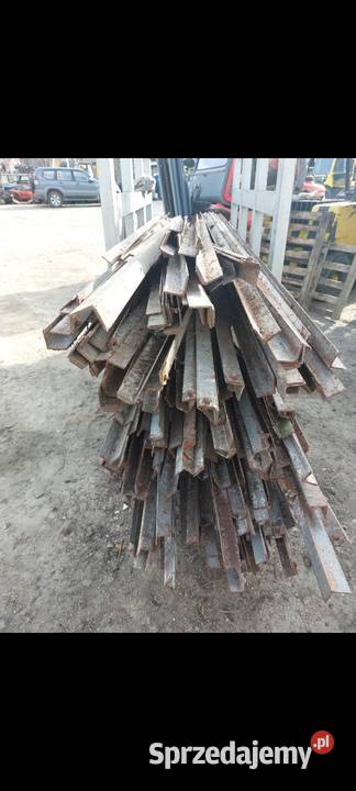 Kątownik 40x40x3mm długości 26 do 305 Targoszyn sprzedam