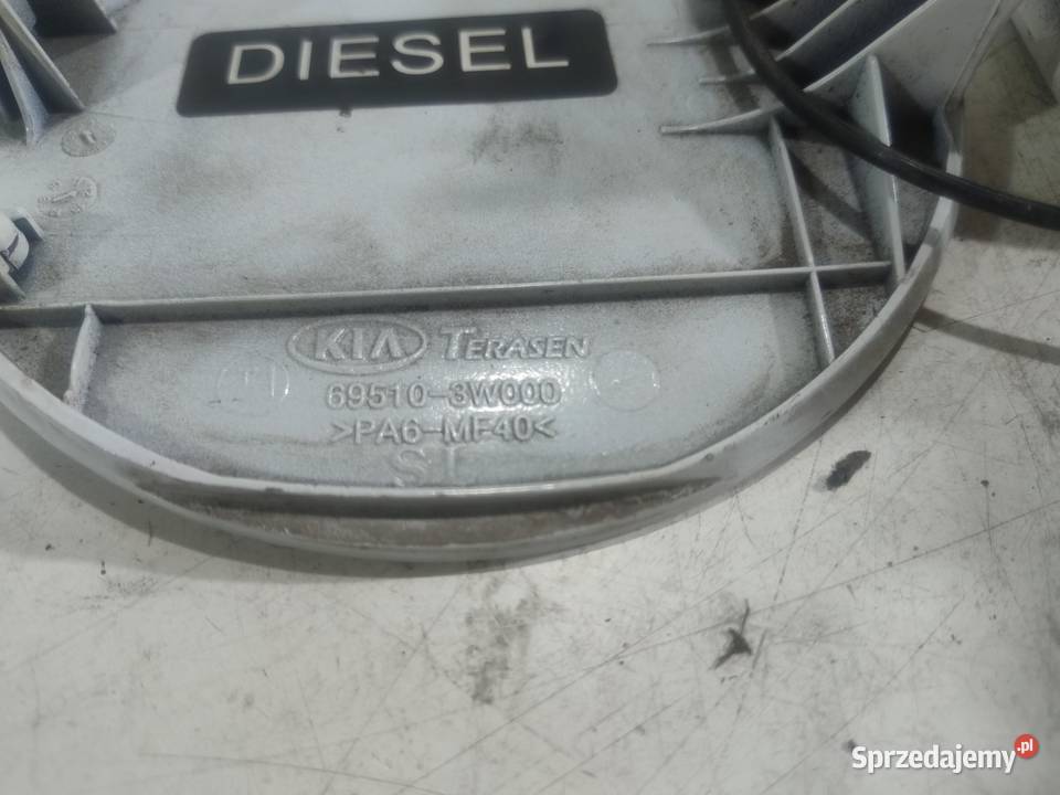 KLAPKA WLEWU PALIWA KIA SPORTAGE III 695103W000 osobowe