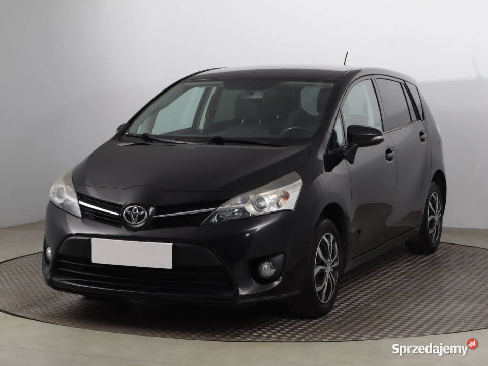 Toyota Verso 16 Valvematic gniazdo USB Bielany Wrocławskie