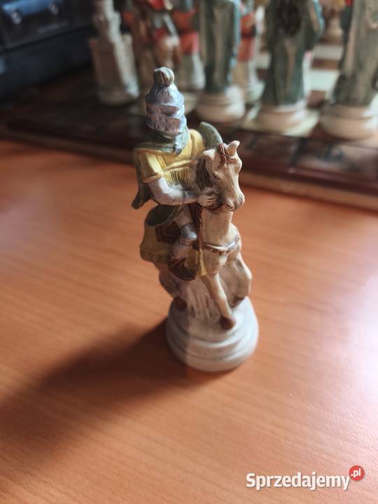 Szachy bierki figurki szachowe NIGRI Bitwa o Rymanów