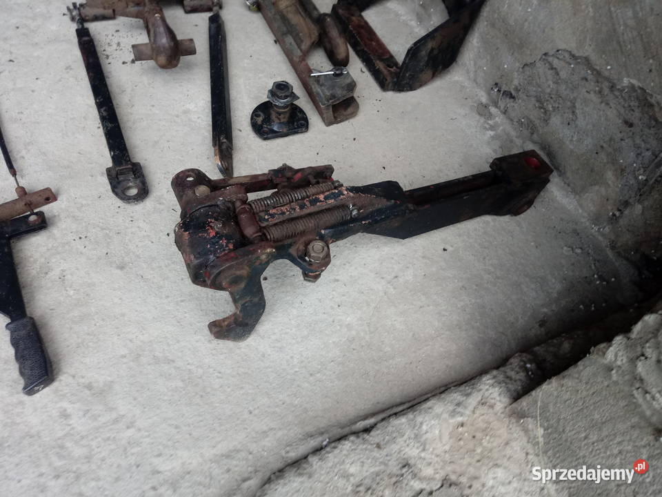 Zaczep dolny polowy hitch kompletny Zetor Sychowo