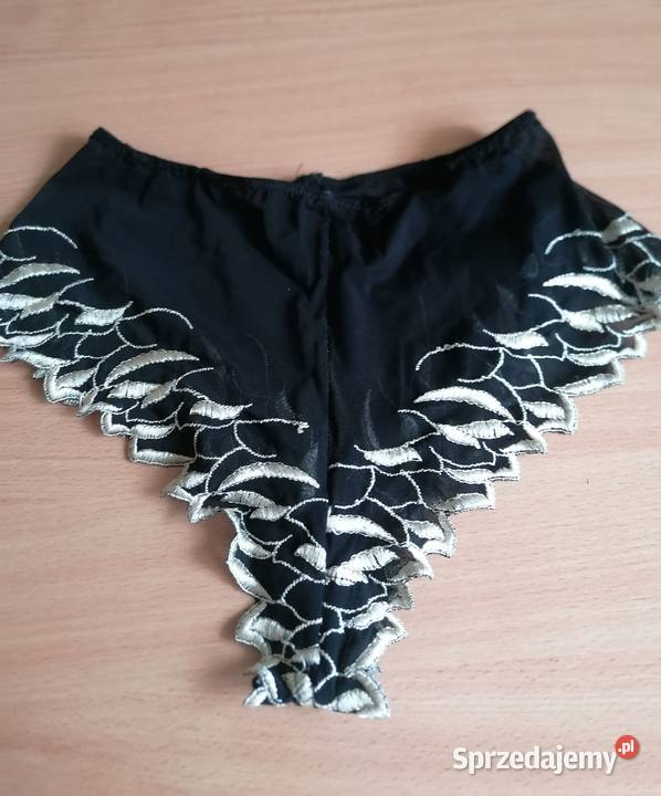 Majtki damskie siateczkowe figi z haftem