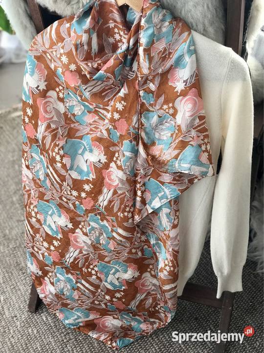 Duża jedwabna apaszka vintage motyw kwiatów Warszawa