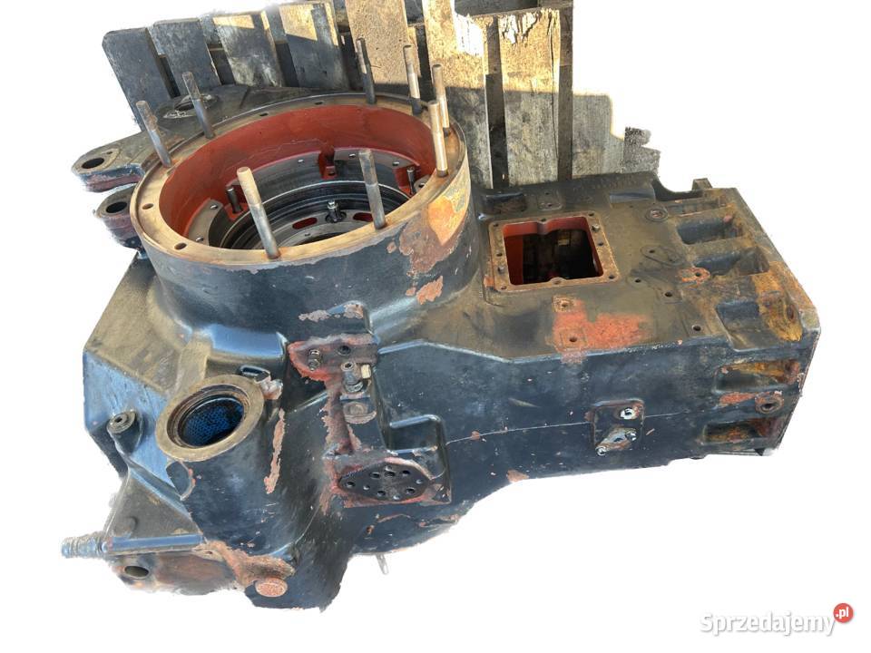 OBUDOWA TYLNEGO MOSTU 47126659 HOLLAND CASE IH Kielce sprzedam