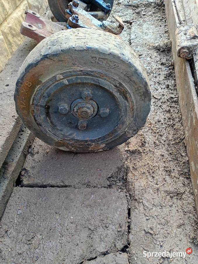 Oś skrętna wózka widłowego Clark Mielec