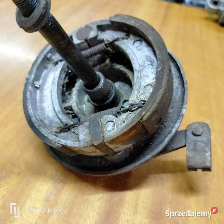 Szczękotrzymacz oś koła motorynka komar Łubno