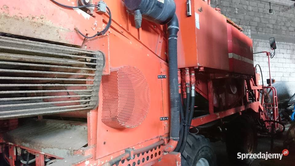 Kombajn do pomidorów uszkodzony Chełmce