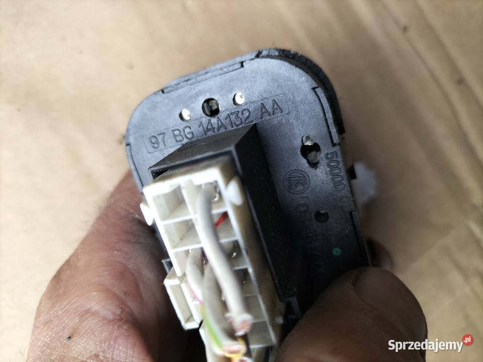 panel sterowania szyb szybami FORD MONDEO MK2 Wyposażenie wnętrza Kamień-Kolonia