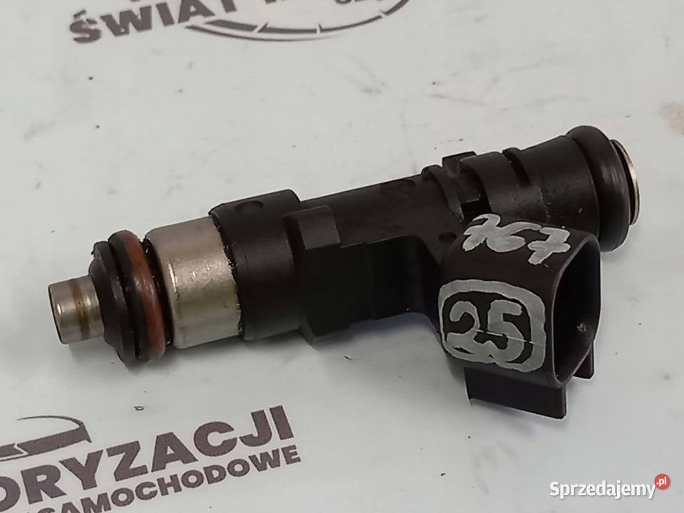VOLVO C30 07r 25 TURBO B5254T3 220 wtryskiwacz Wtryskiwacze