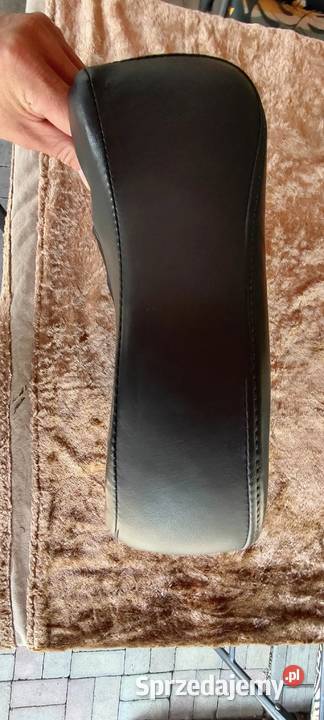 Harley Heritage Softail FLSTC siedzenie tył Orzesze