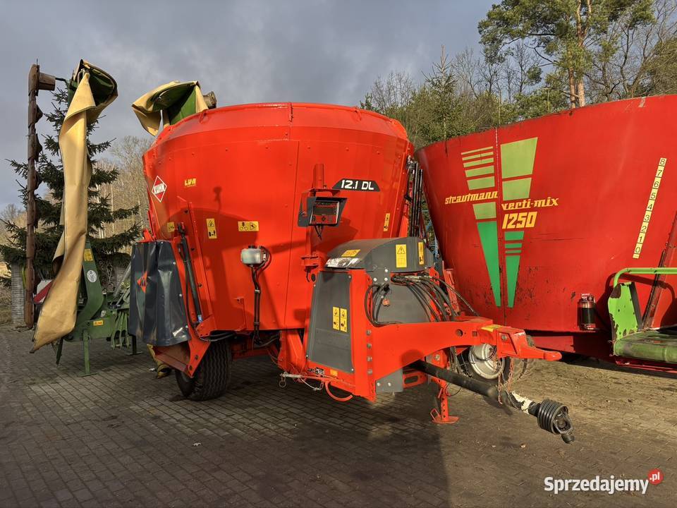 Wóz paszowy Kuhn Profile 121 DL paszowóz 2016r nieuszkodzony