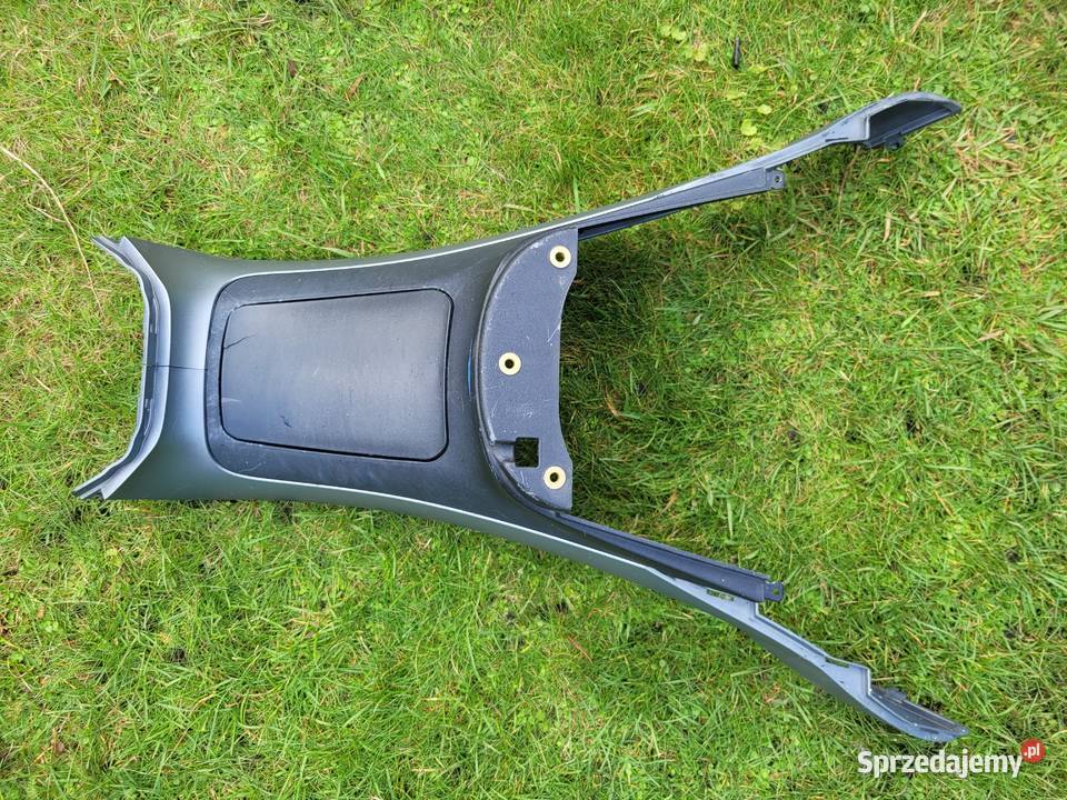 PIAGGIO X7 tunel wypelnienie oslona srodkowa Plastiki Piła